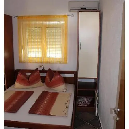 Pranic 1 By Interhome * Vir